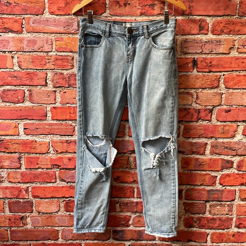Light Wash One X One Teaspoon Destroyed Straight Leg Dad Jeans